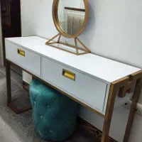 میز آرایشی