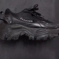 کتونی مشکی فشن fashion سایز ۴۰ کتانی لژ دار فشیون