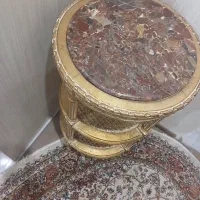 میز کنار سالنی ورق طلا نونو