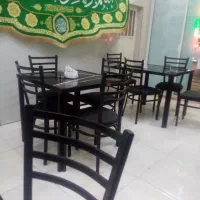 به یک آشپز  .ویک پیک جهت کار در رستوران نیازمندیم