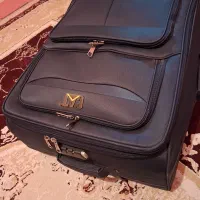 چمدان|کیف، کفش، کمربند|چرام, |دیوار