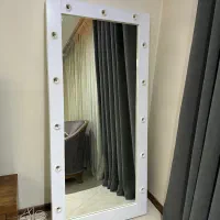 اینه قدی لامپی در حد نو