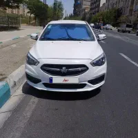شاهین. بدون سانروف.