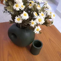 گلدان سفالی همراه با جا شمعی