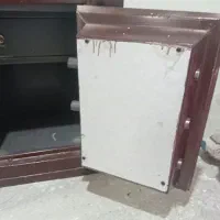 گاو صندوق درحد نو سالم