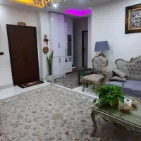 اجاره ۱۰۰ متری نو ساز ،  تک واحده  طبقه سوم