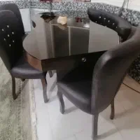 میز ناهار خوری