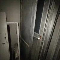 لوله و اتصالات دست دوم، درب چوب و آلومینیوم