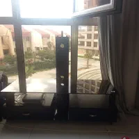 میز تلویزیون تمیز ،مایکروفر