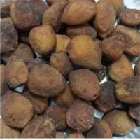 زردآلو خشک همراه هسته امسالی