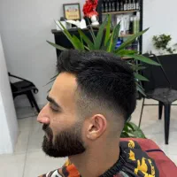 اصلاح سرو صورت همراه با پاکسازی صورت رایگان