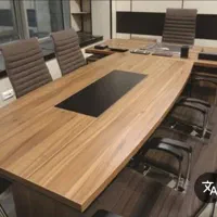 مدیریتی و صندلی