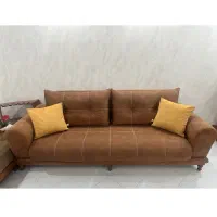 مبل نیم‌ست بسیار شیک و تمیز