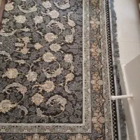 یک عدد فرش شش متری نو نو