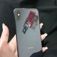 ایفون xs