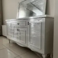 آینه و کنسول