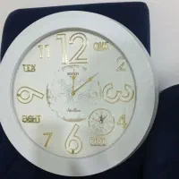 ساعت دیواری