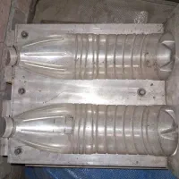 قالب های بطری (پت)در حجم و اشکال مختلف