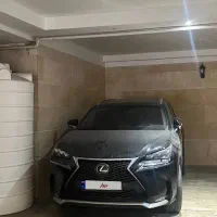 ماشین لکسوس