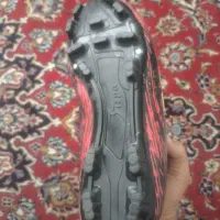 کفش فوتبالی چمنی