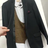 کت شلوار نو همراه با کفش کالج