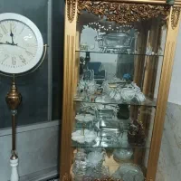 بوفه طلایی