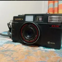 دوربین عکاسی ( یاشیکا)