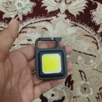 چراغ قوه شارژی