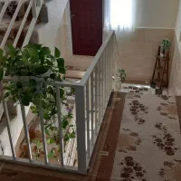 خونه-130متری-طبقه-دوم-نورگیر-بسیار-عالی-از-سه-طرف