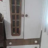 تخت و کمد