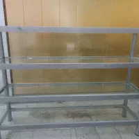 ویترین فلزی و بوفه چوبی