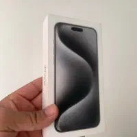 آیفون ۱۵ پرومکث lla