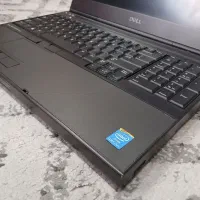 لپتاپ i7 قدرتمند رم 12 با ssd و گرافیک مجزا