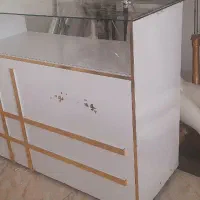 میز ‌mdfمناسب ارایشگاه و فروشگاه