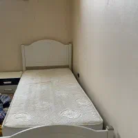 تخت یک نفره قهوه ای