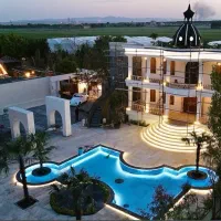 پکیج عکاسی و فیلم برداری عروس داماد در عمارت