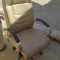 میز و صندلی