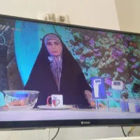 تلوزیون ۳۲
