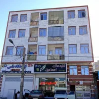 فروش واحد106متری طبقه2از3بدون آسانسورخشکبارترمینال