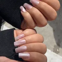 کاشت ناخن با بهترین متریال