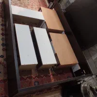 تخت یک و نیم نفره محکم