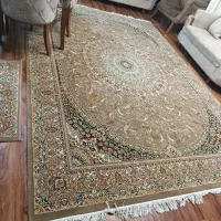 فرش گردوی کم کارکرد.