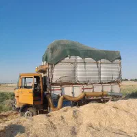 خریدوفروش کاه‌وجابجای با دستگاه مکنده