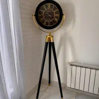 ۱عدد ساعت ایستاده مشکی