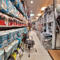 فروشنده پوشاک