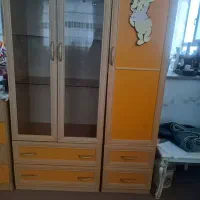 تخت تشک ویترین کمد