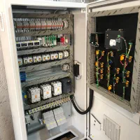 طراحی واجرای تابلو برق صنعتی/plc/اینورتر/اتوماسیون