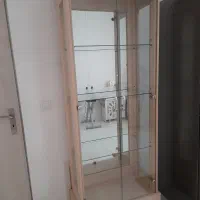 بوفه شیشه ای مخصوص لوازم برقی