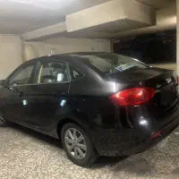 جک j4 مشکی Jc j4 مدل ۱۴۰۵