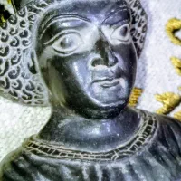 مجسمه تندیس
